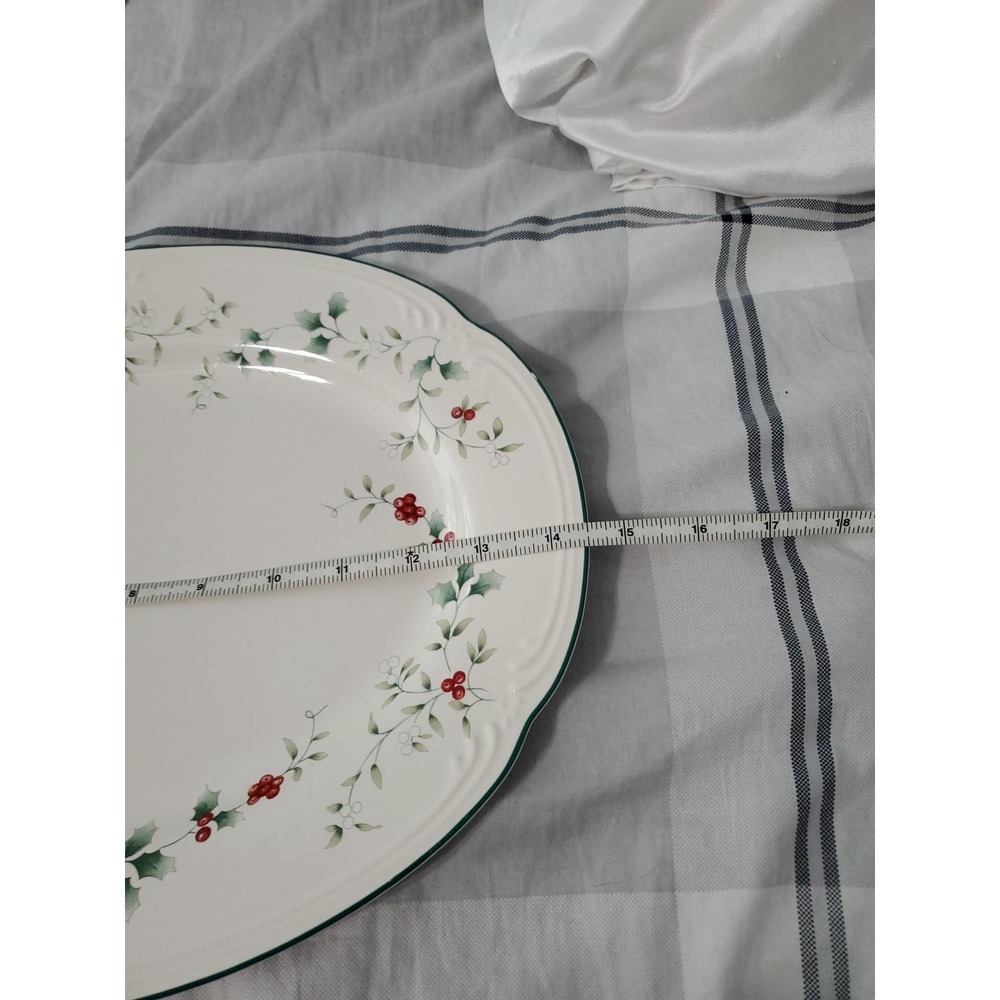Pfaltzgraff winterberry platter - Picture 5 of 6